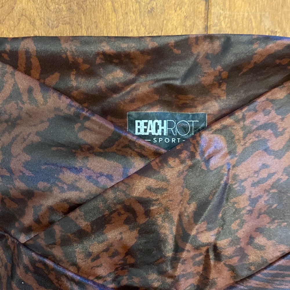 Beach Riot Legging - Picture 2 of 3